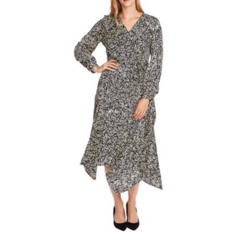 NWT. VINCE CAMUTO Wrap Petal Dress